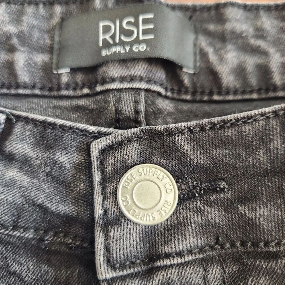 Rise Supply Co Black Acid Wash Stretch Mid-Rise Straight Leg Jeans | Size 7